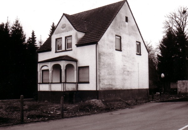 2001