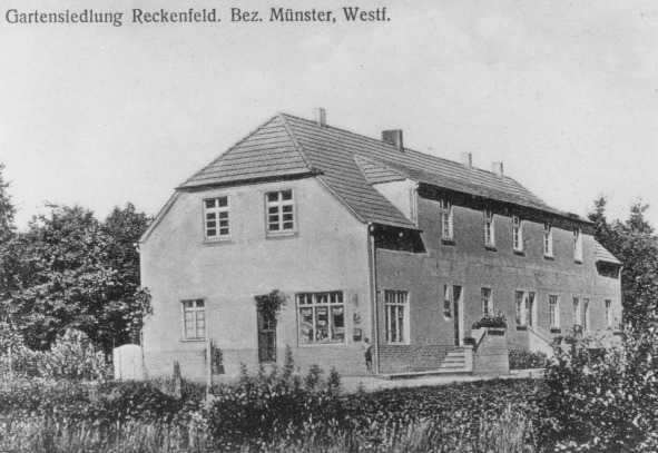 1935
